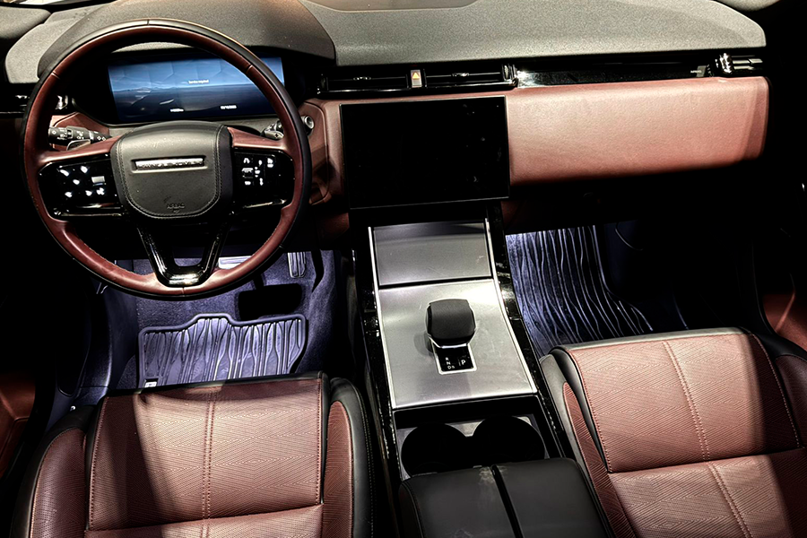 Range Rover Velar P360